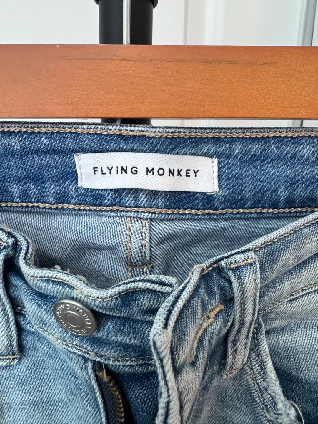 Flying Monkey Distressed Skinny Jeans Size 25