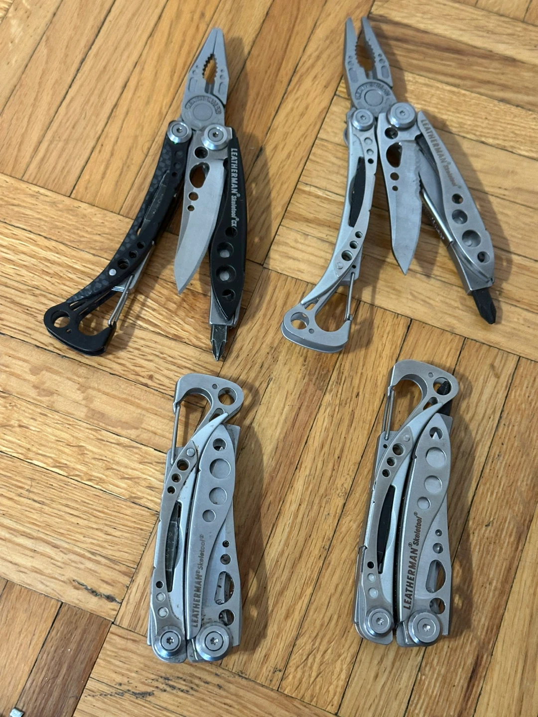 3Leatherman skeletool one for 60and3 for150