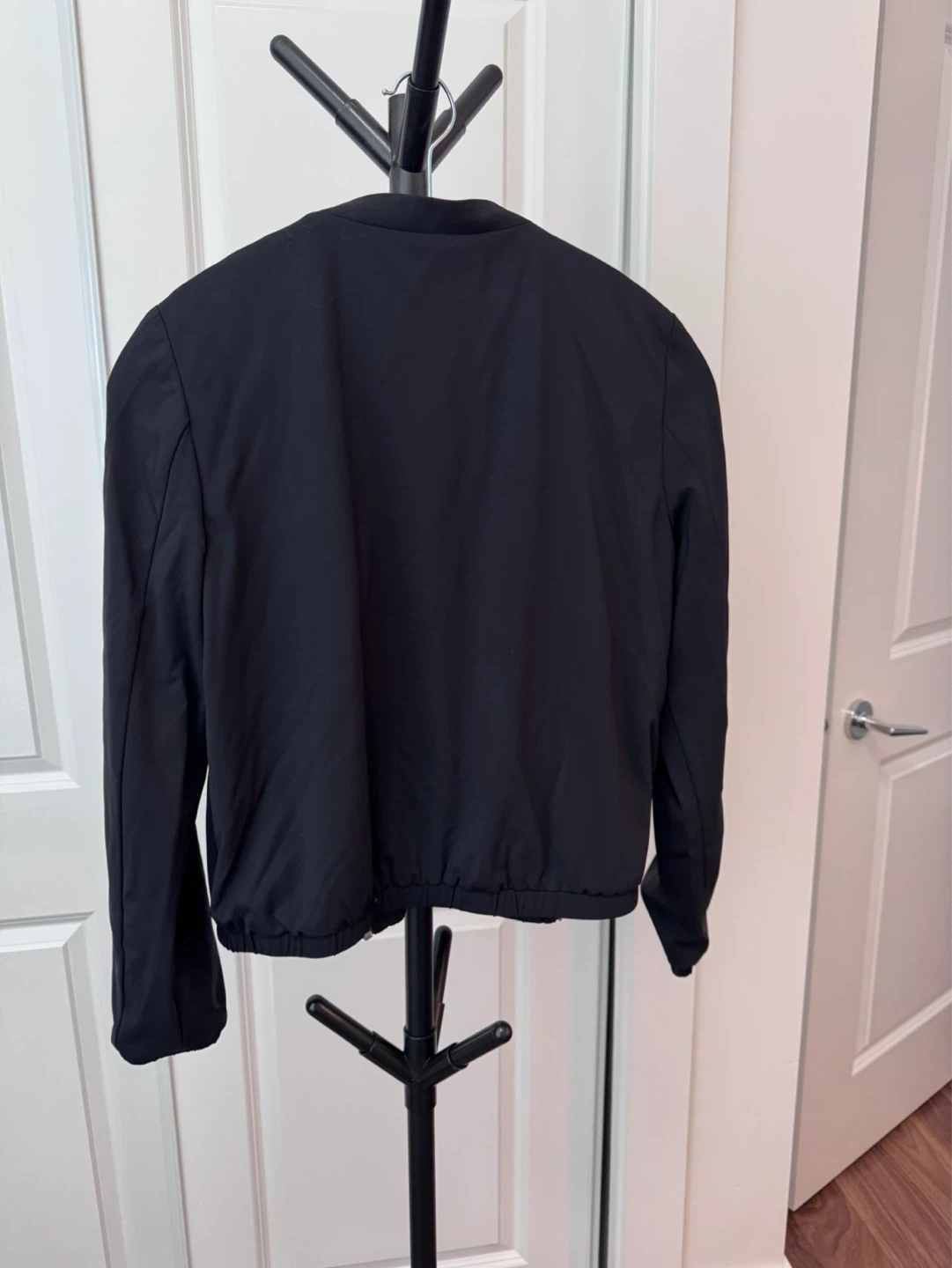 Camber & Grace Black Bomber Jacket Size S - photo 4