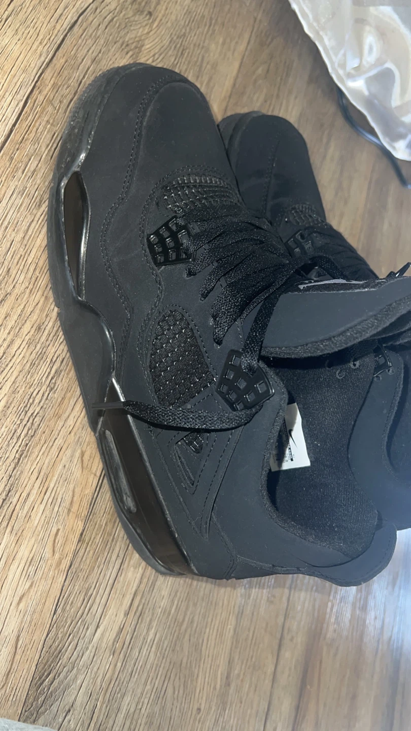 Air Jordan 4 Black Sneakers