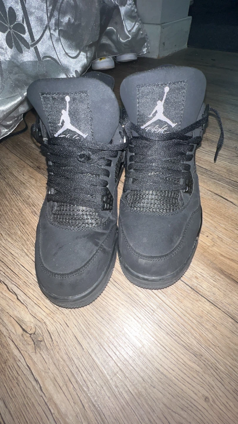 Air Jordan 4 Black Sneakers - photo 4