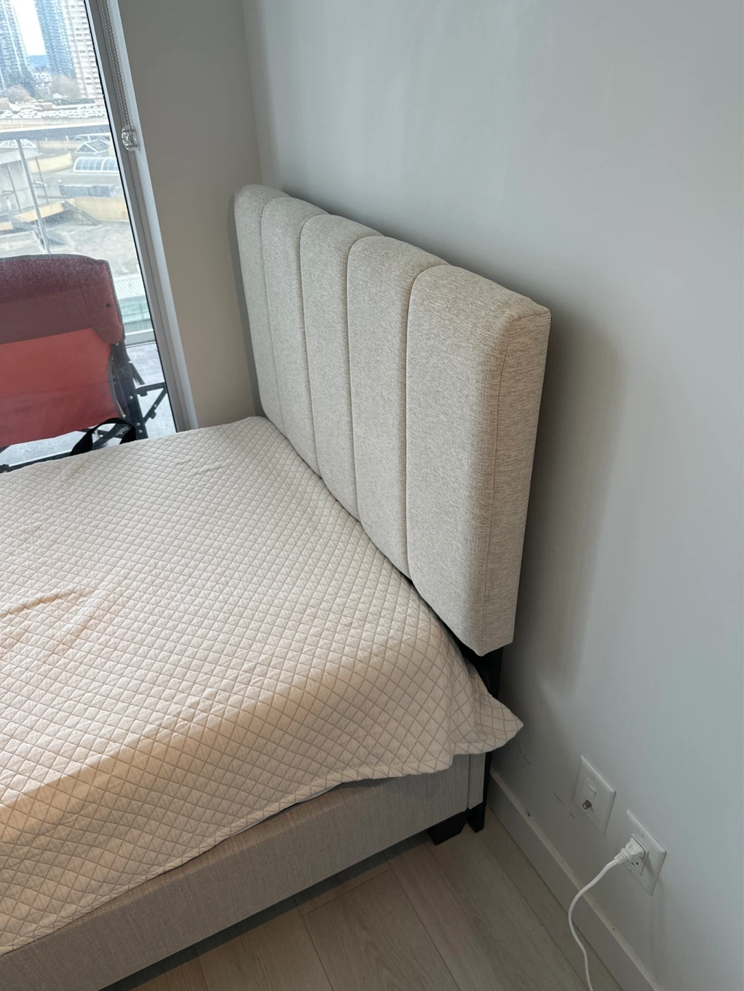 Casper Bed Frame + Bloom Earth Mattress Set (Single) – Like New - photo 2