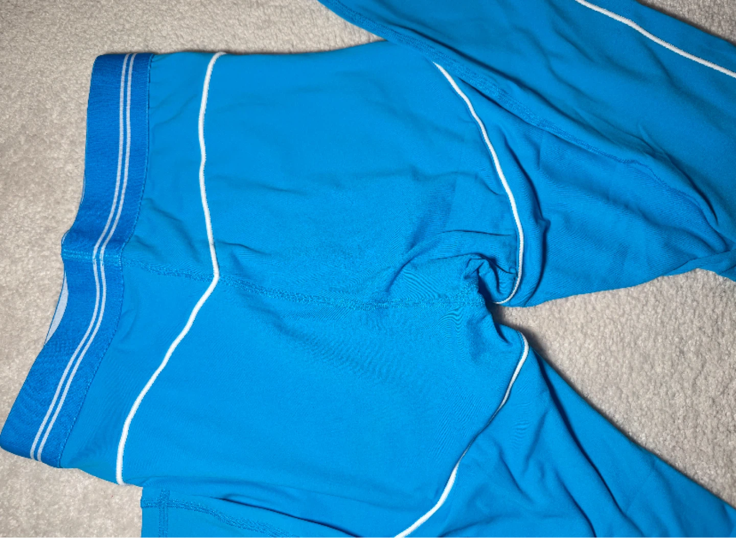 Alo Blue Sports Bra and Leggings Set - photo 2