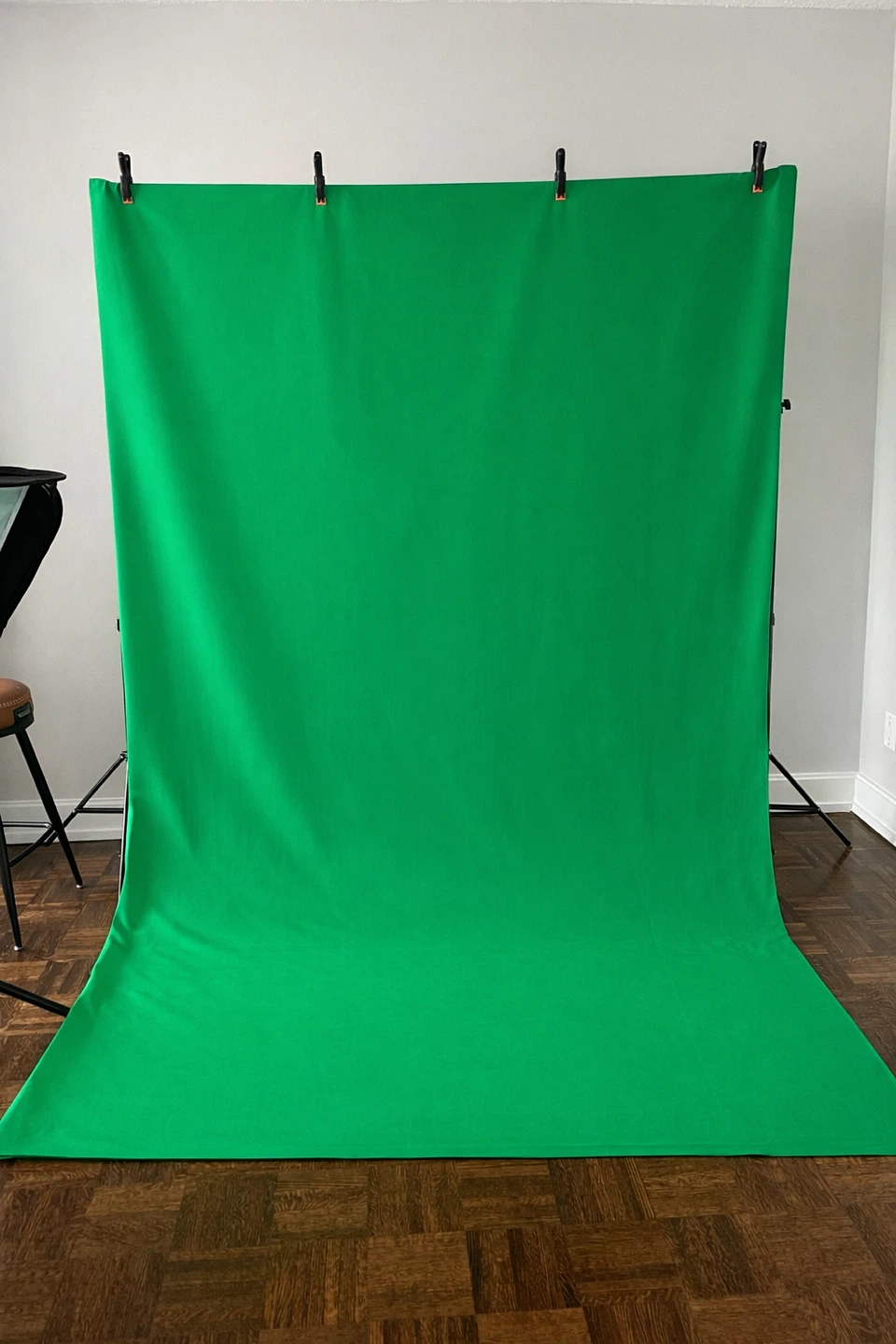 Cameron Muslin Backdrop - Chroma Key Green 10'x12'
