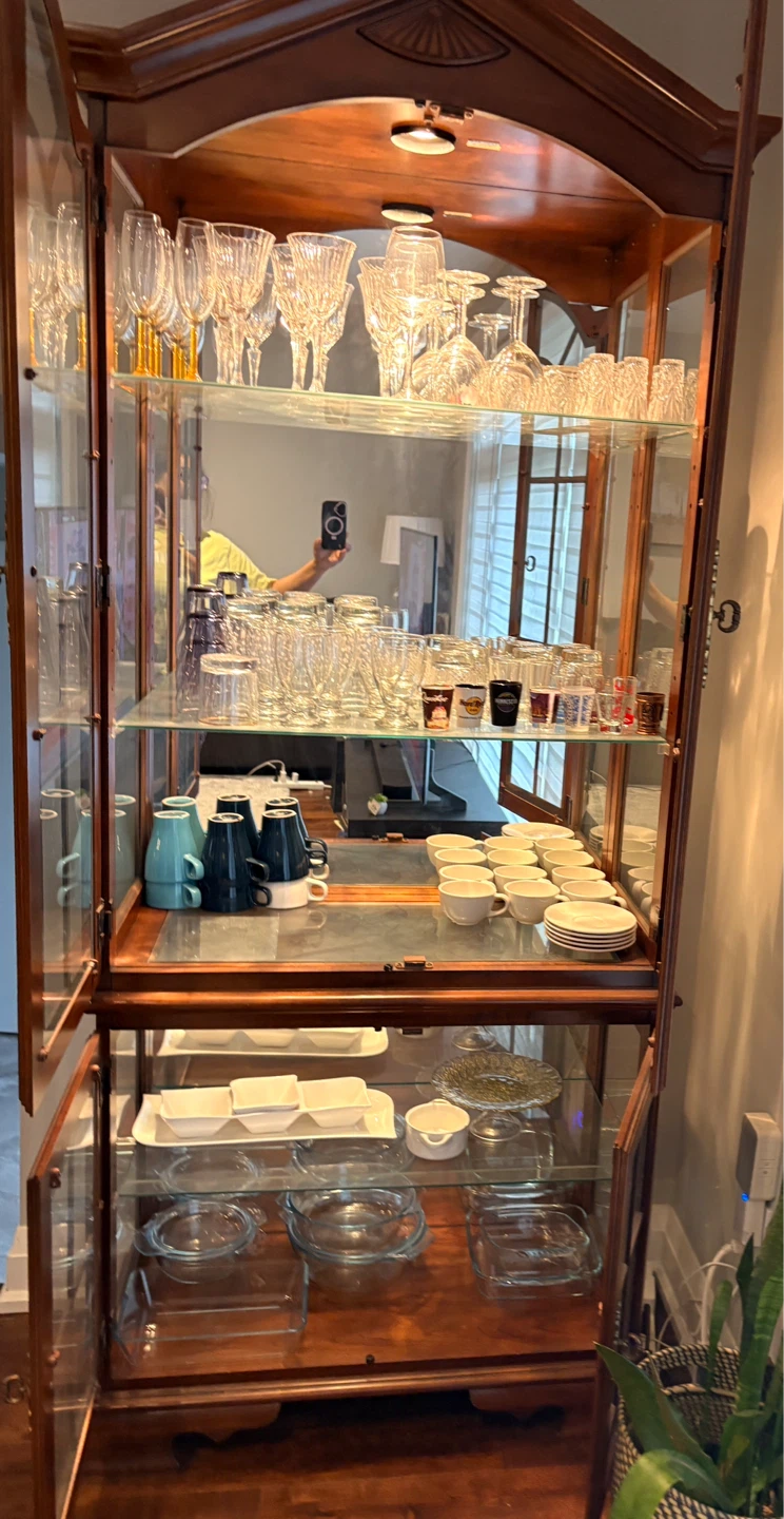 Oak Display Cabinet with Glass Shelves, Doors and decor lights - photo 3