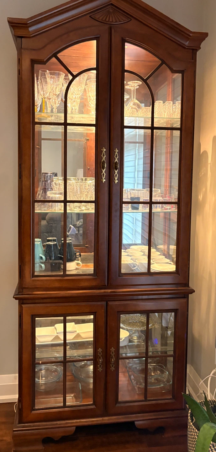 Oak Display Cabinet with Glass Shelves, Doors and decor lights - photo 5