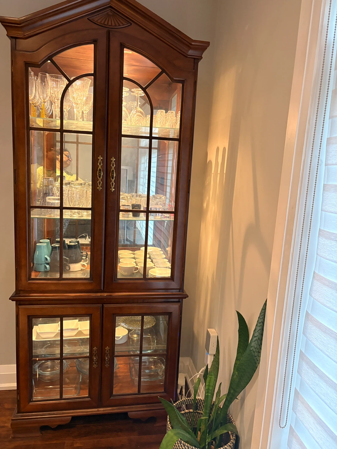 Oak Display Cabinet with Glass Shelves, Doors and decor lights