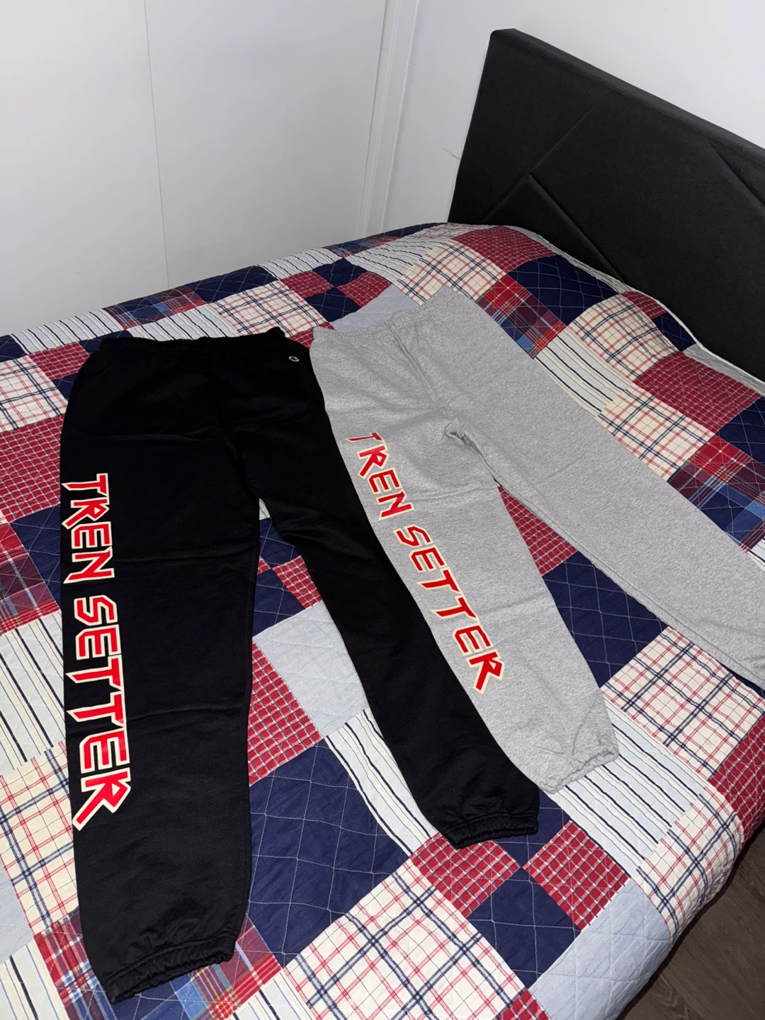 Tren Setter Sweatpants (L)