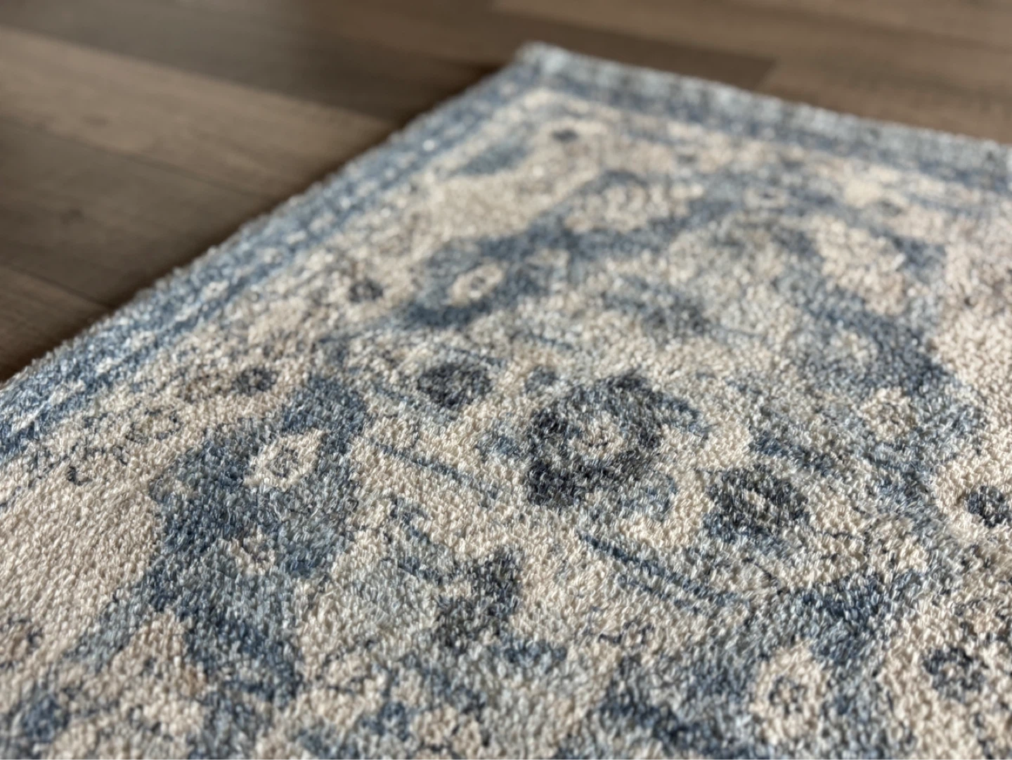 Beautiful Threshold Accent Bathroom Rug
