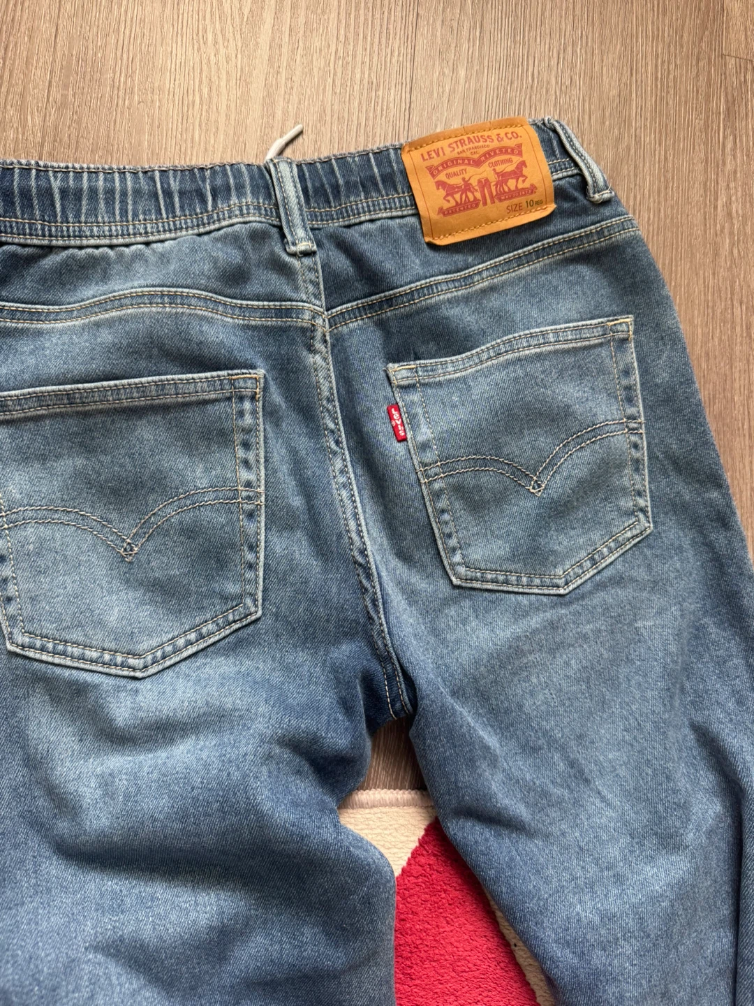Levi's Jogger Pants Size 10 almost new - photo 3
