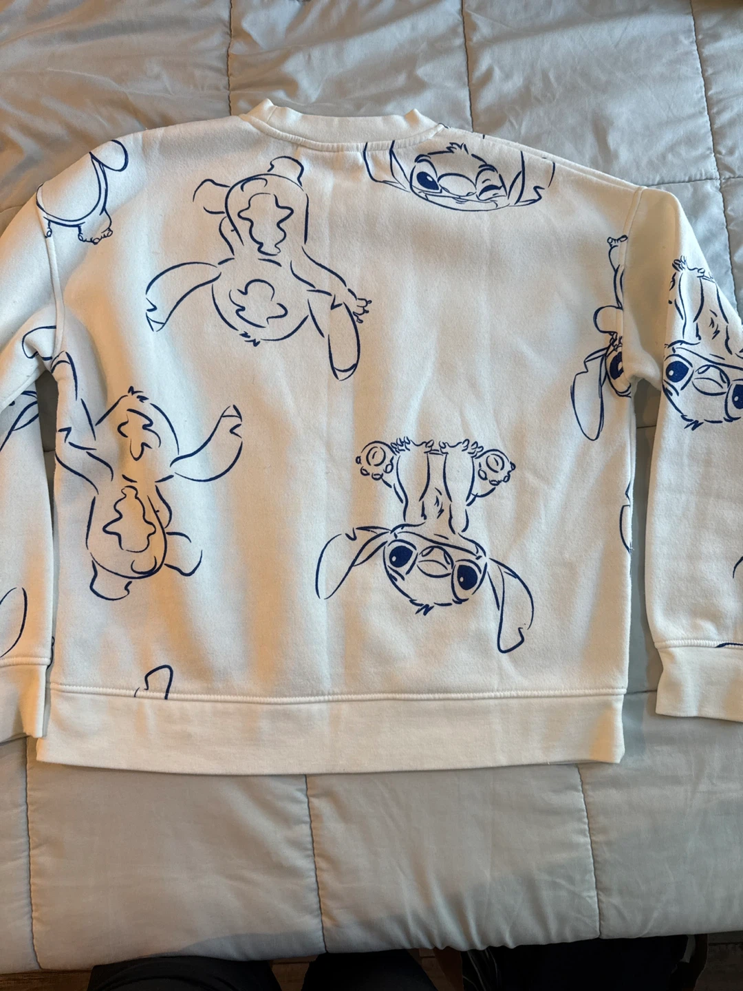 Disney Stitch Sweatshirt - Size S - photo 2