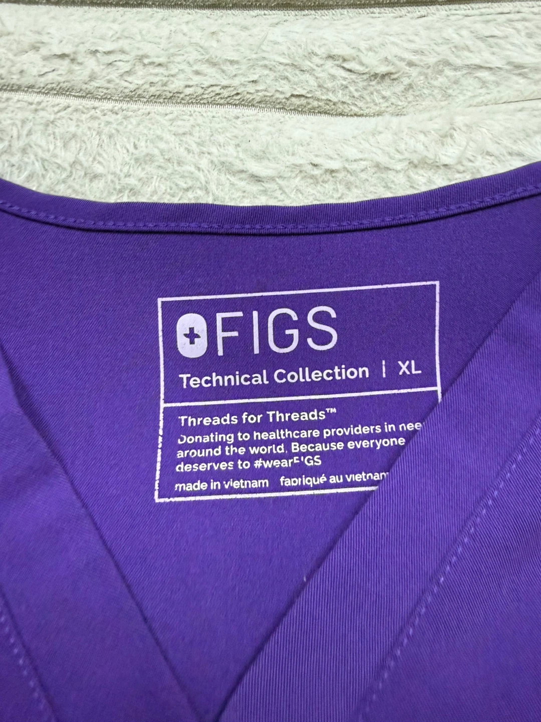 FIGS Casma Three-Pocket Scrub Top - photo 2