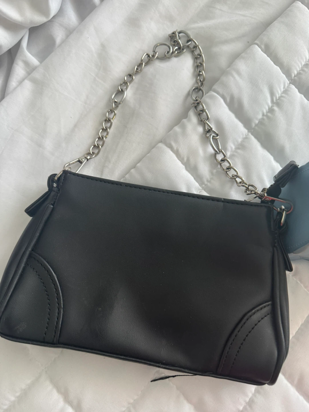 Two purses: blue quilted and black faux leather - photo 2