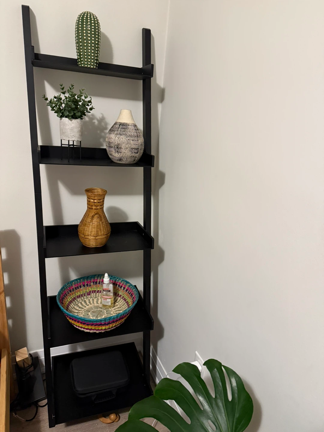 5-Tier Ladder Shelf BLACK