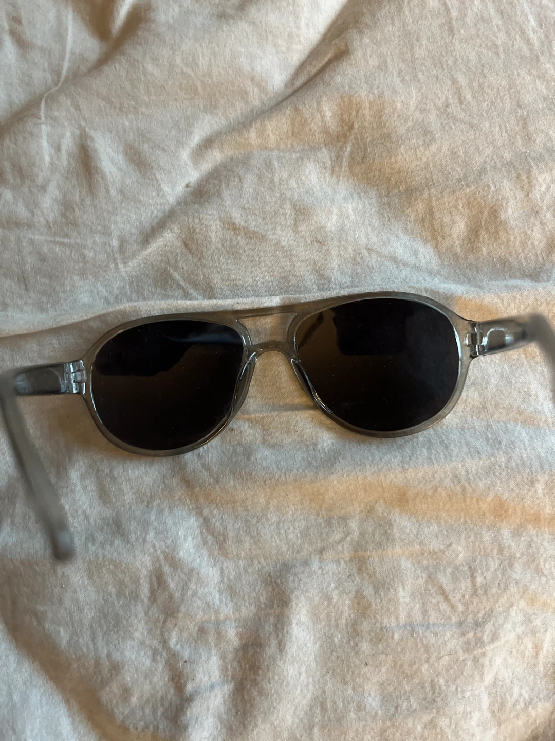 Grey Aviator Sunglasses - photo 3