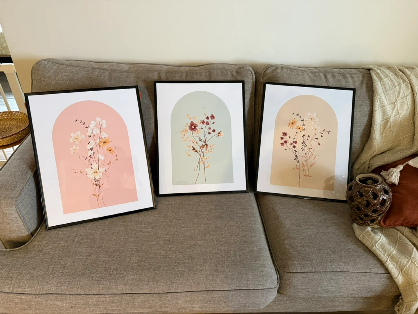 Set of 3 Framed Botanical Arch Prints Plastic frames