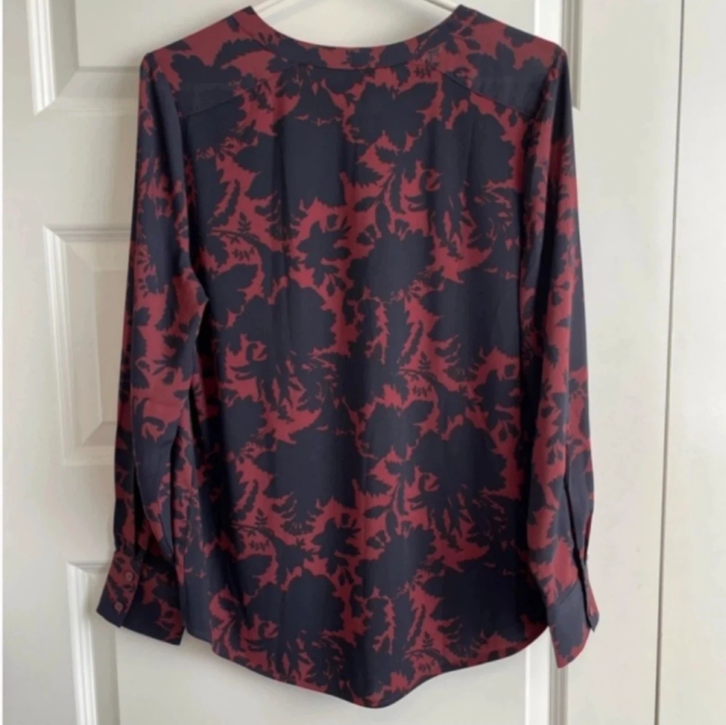 Ann Taylor Blouse - Size Medium - photo 3