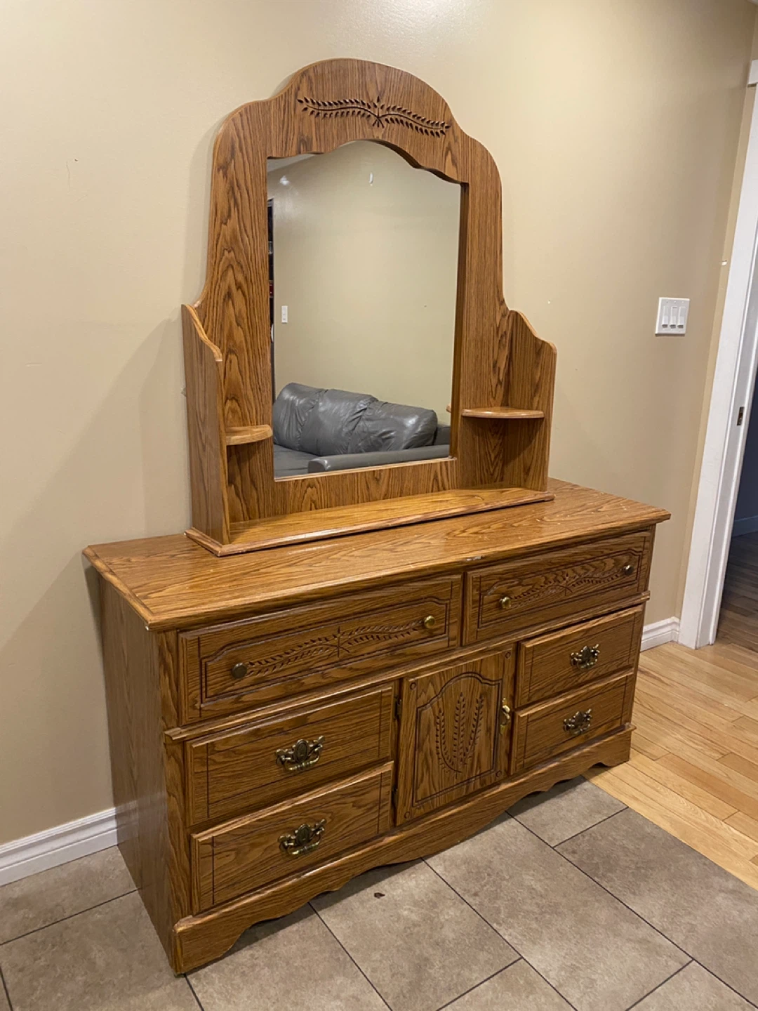 Beautiful Solid Dresser with Mirror (CAN DELIVER) - photo 2