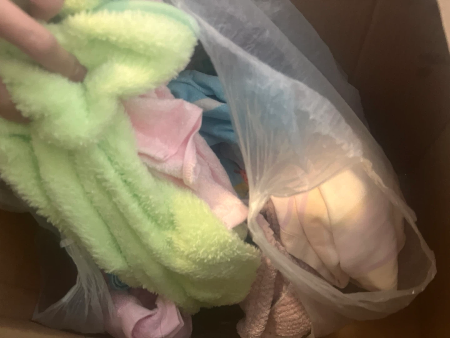 A lot of soft blankets - photo 2