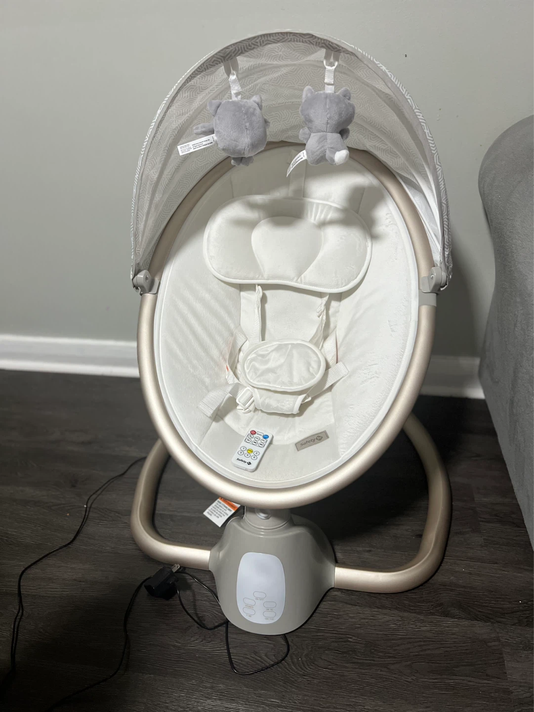 Safety 1st "Sweet Dreams" Baby Swing