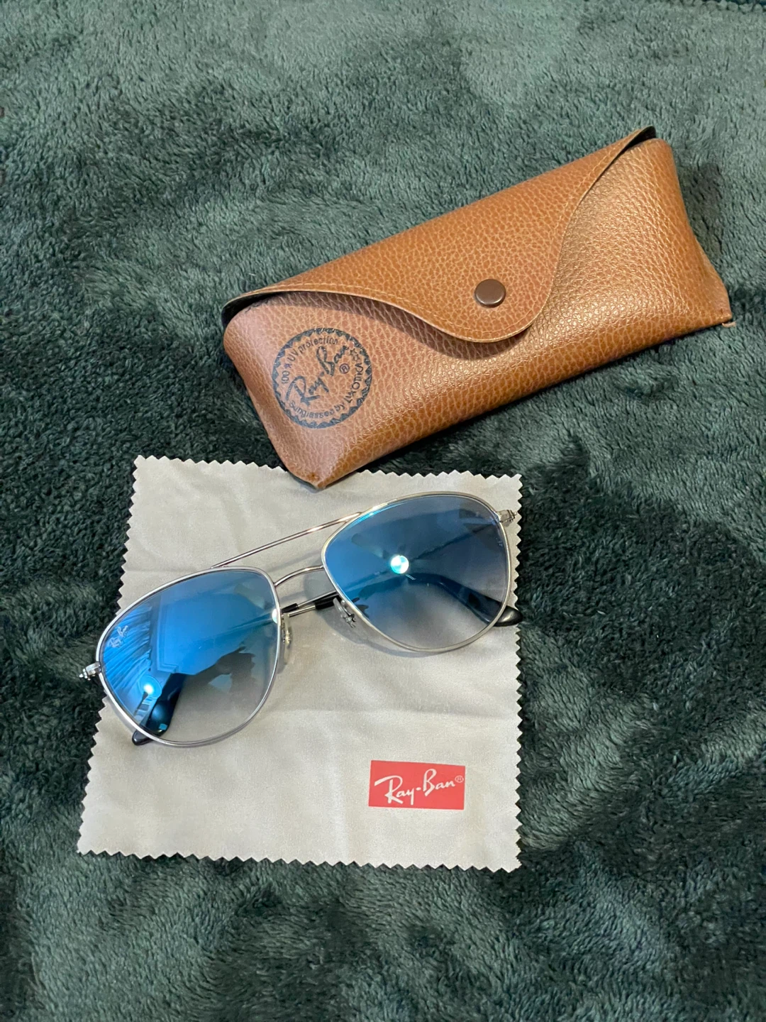 RayBan Aviator Sunglasses