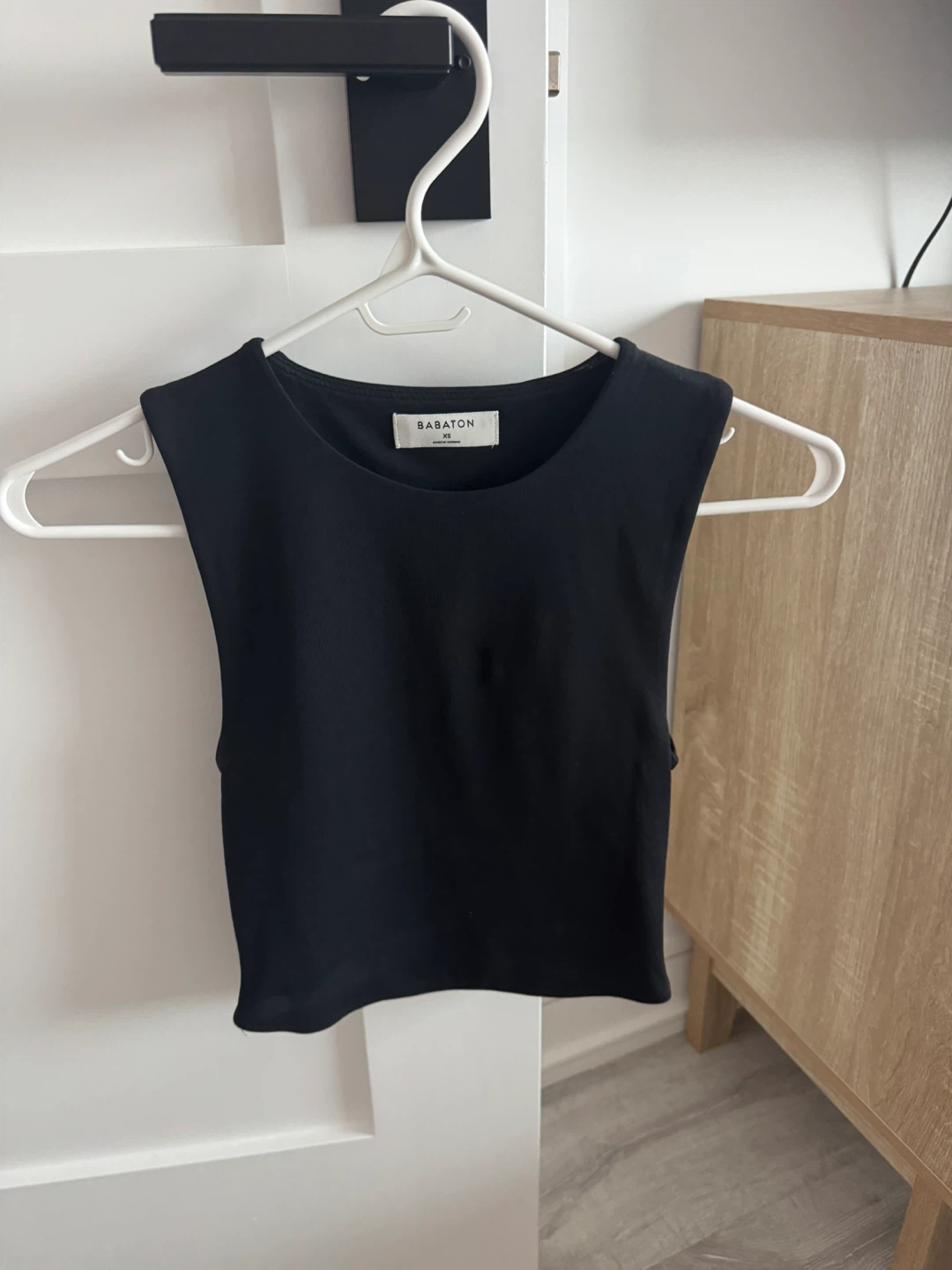 Babaton & Contour Cropped T-Shirts (Black, White, Pink)