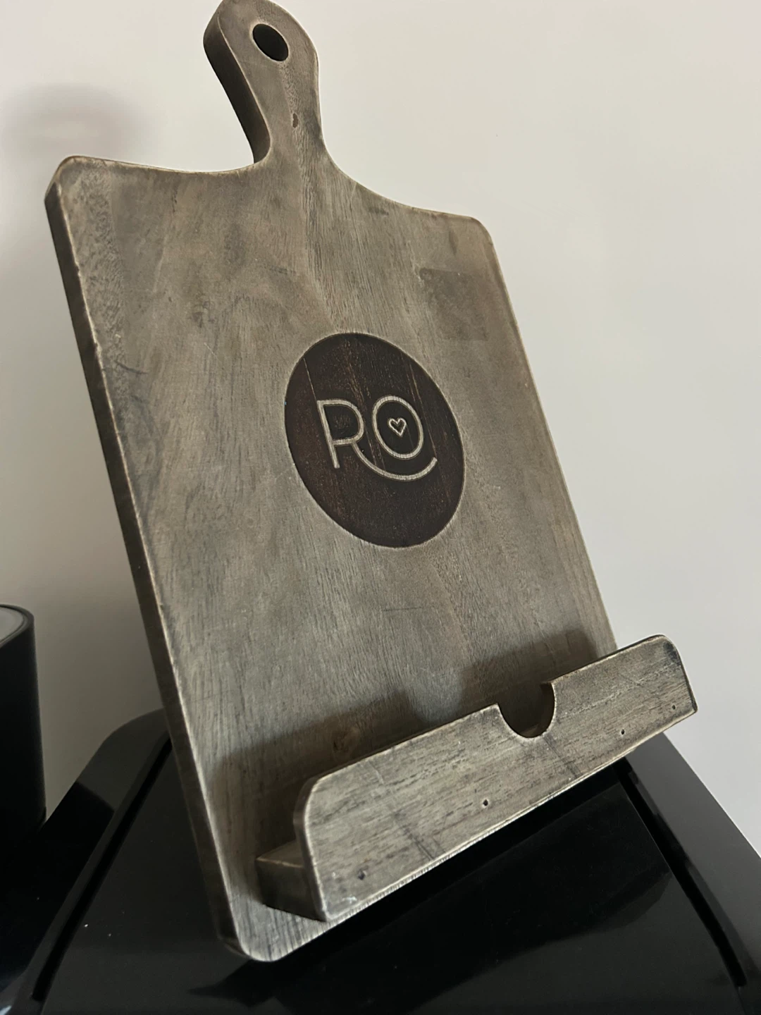 Rustic Wooden Tablet Stand - photo 5