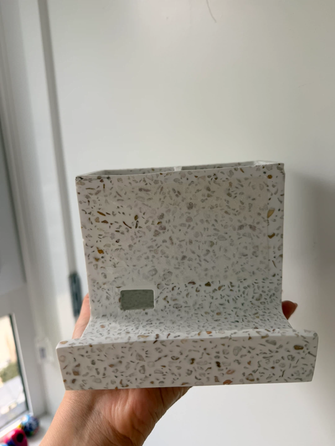 Phone Stand Organizer - photo 3