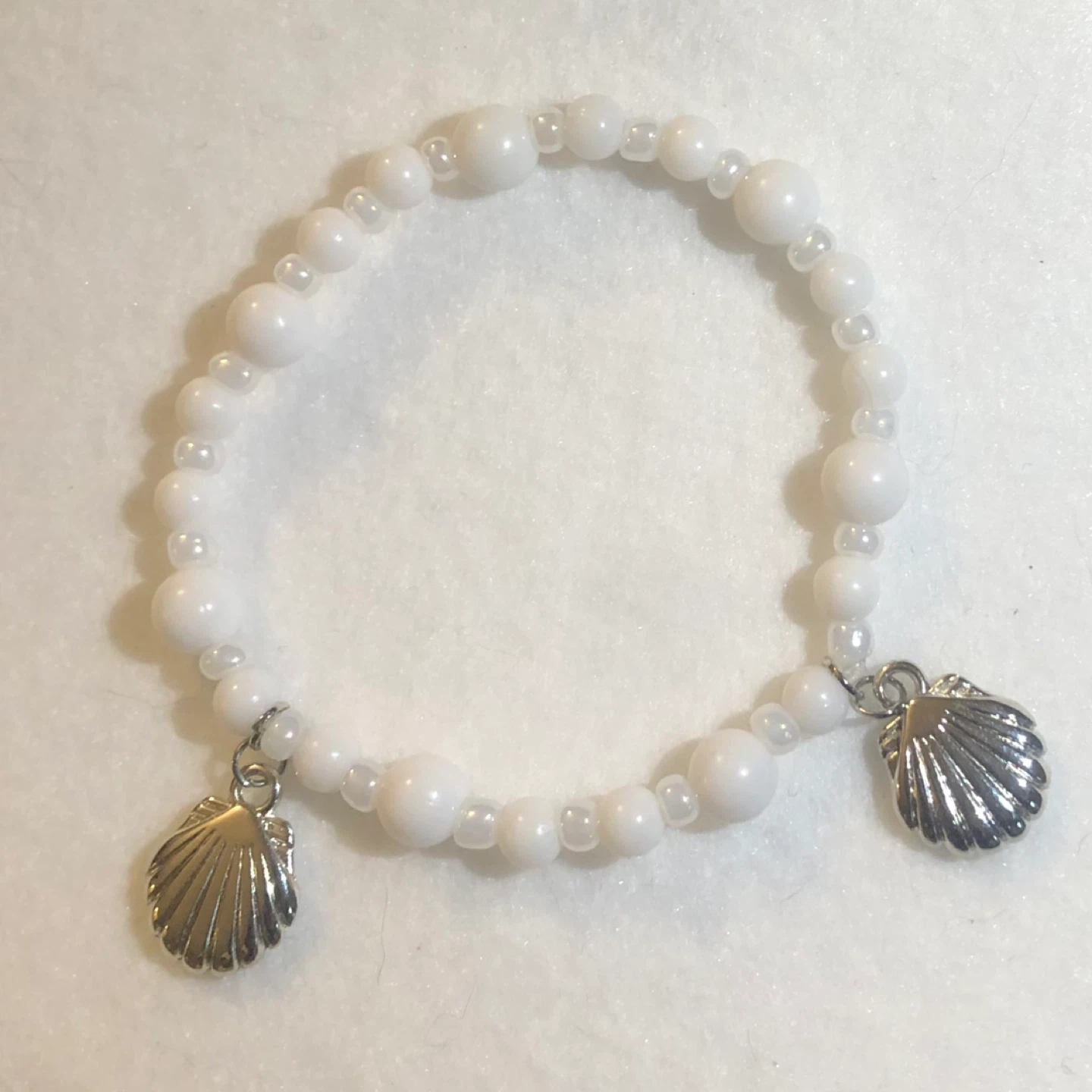 White Beaded Bracelet - photo 2