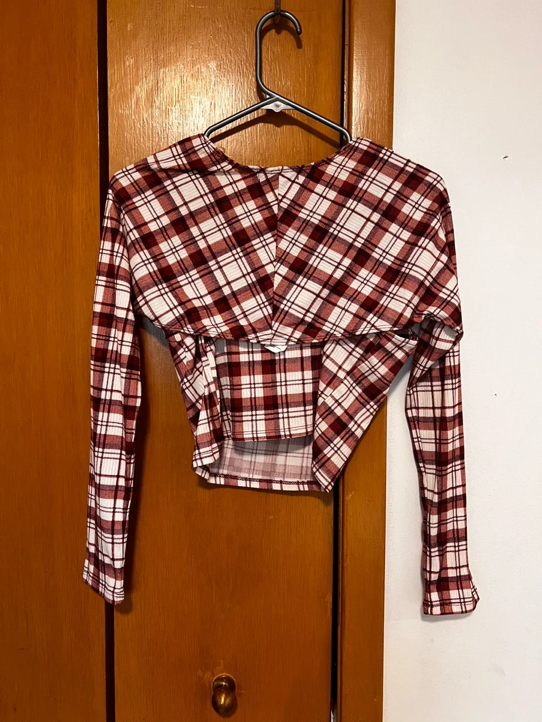 Pretty Little Thing Plaid Long Sleeve Crop Top - photo 2