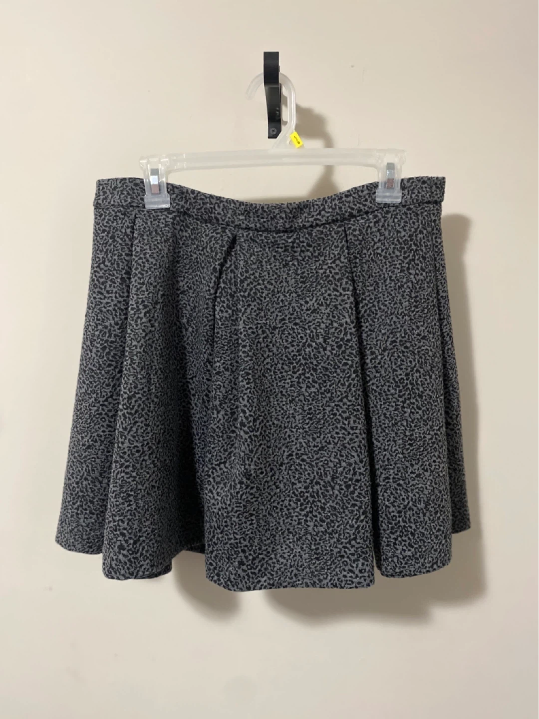 Assorted skirts (size L) - photo 2