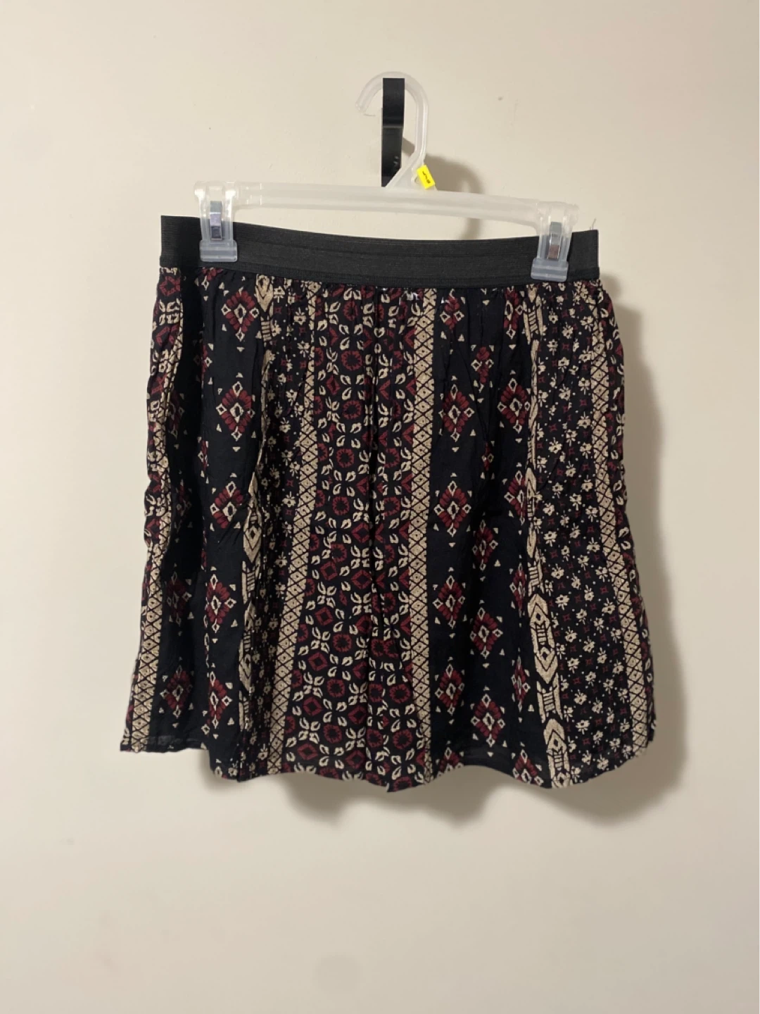 Assorted skirts (size L) - photo 3