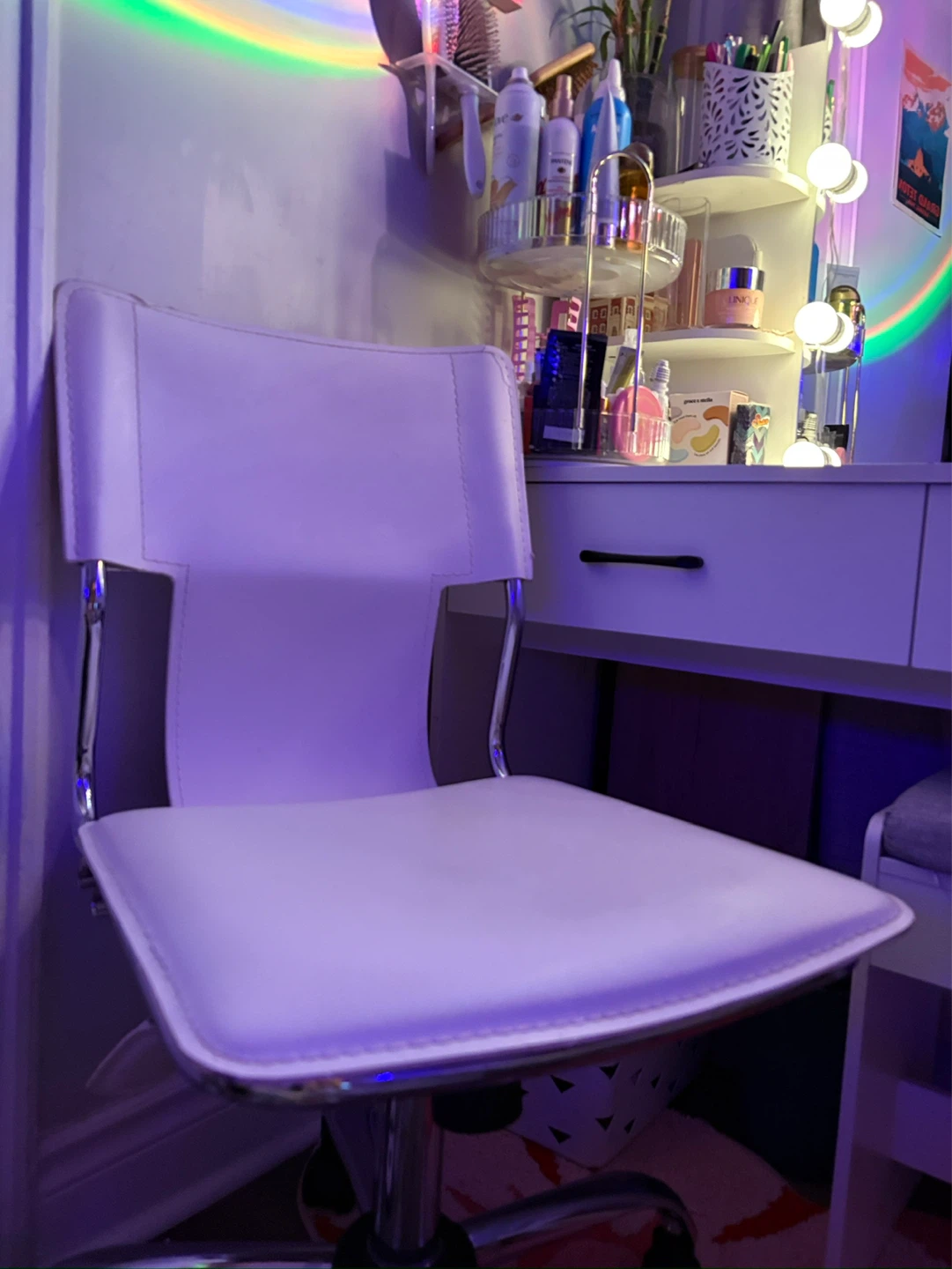 White Desk Chair - photo 3