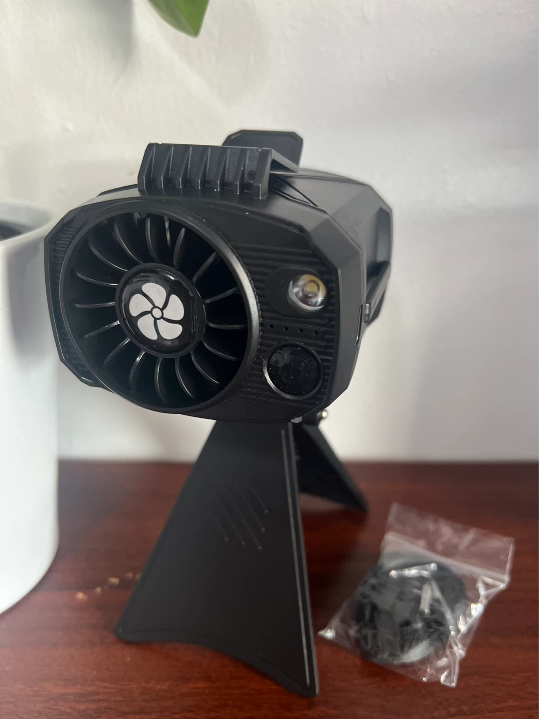 Mini Portable Fan - Black with Bracket - photo 3