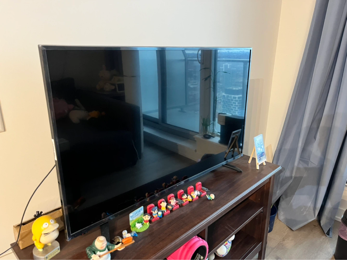 SHARP 43 inch Class 4K UHD LED Roku TV