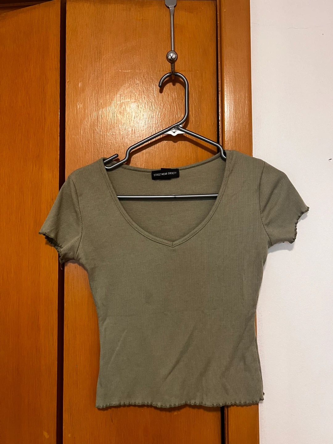 Streetwear Society Ribbed V-Neck Cropped Top - Olive Green