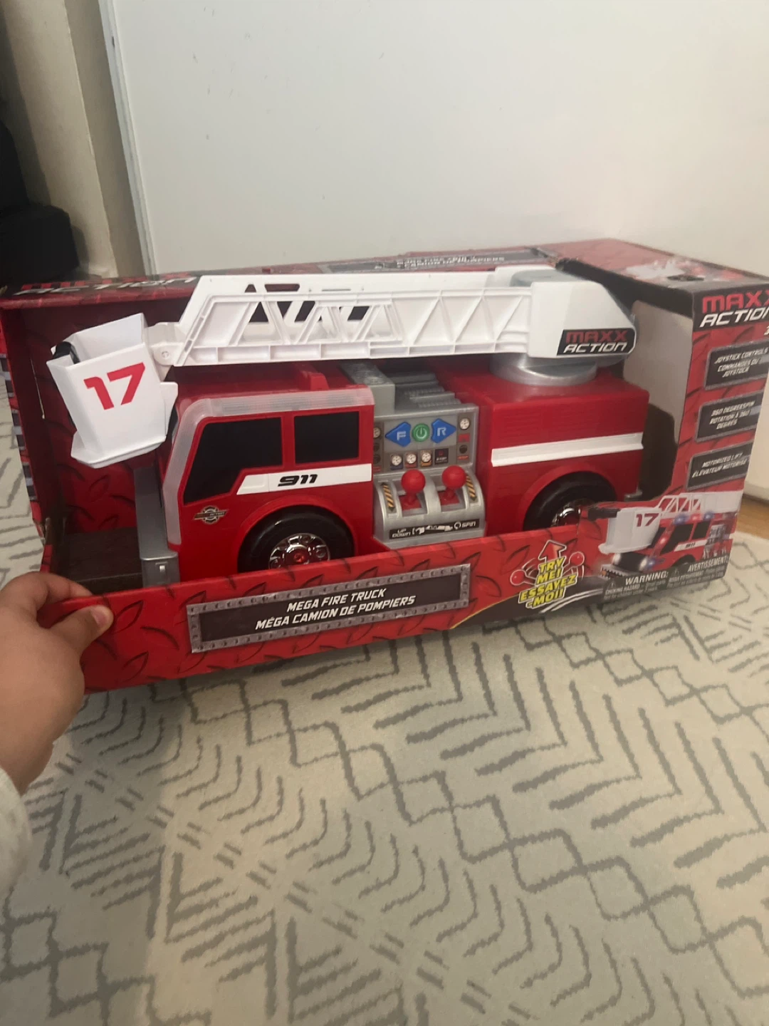 MAXX ACTION Mega Fire Truck with Lights & Sounds - photo 5