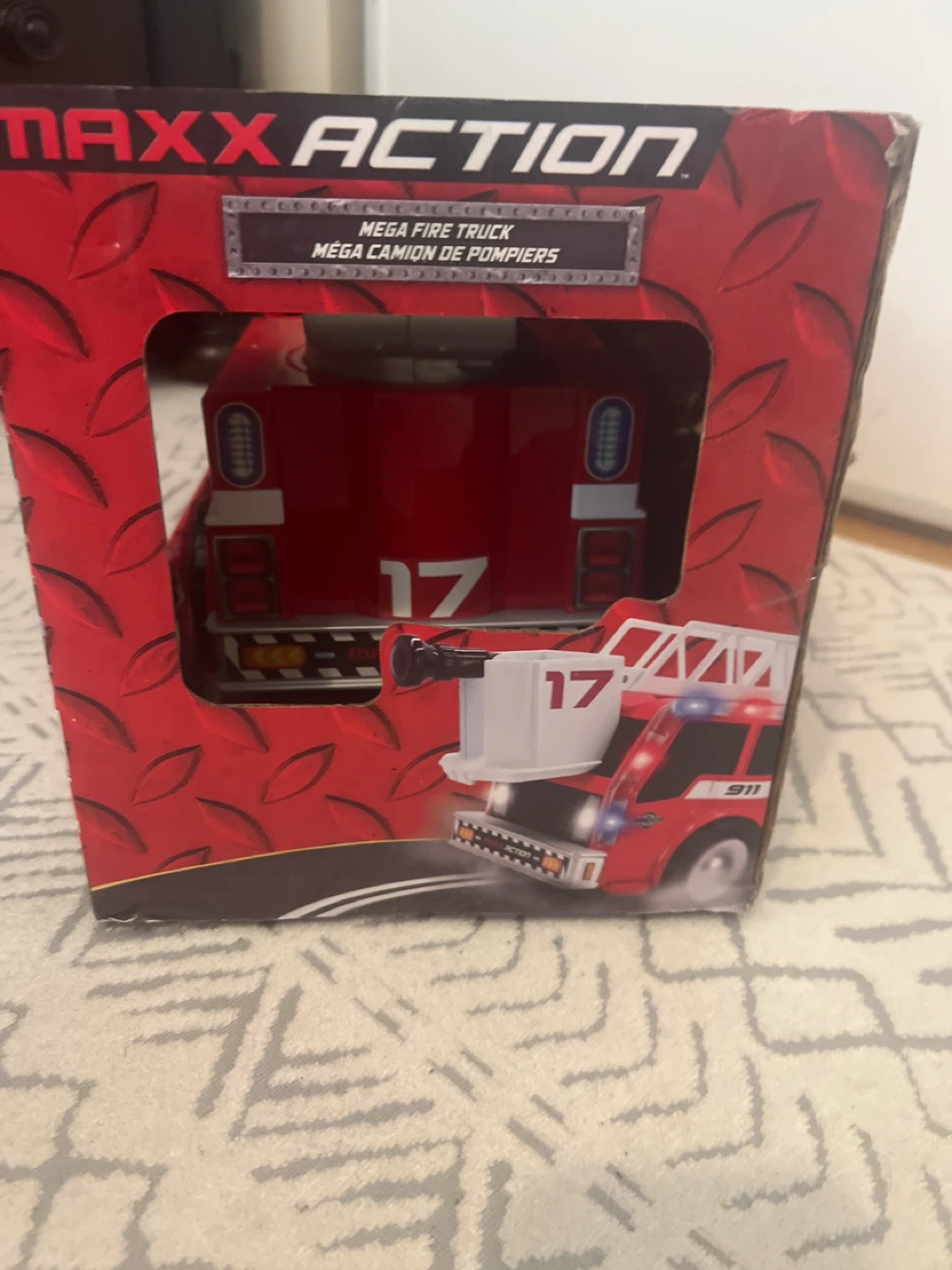 MAXX ACTION Mega Fire Truck with Lights & Sounds - photo 2