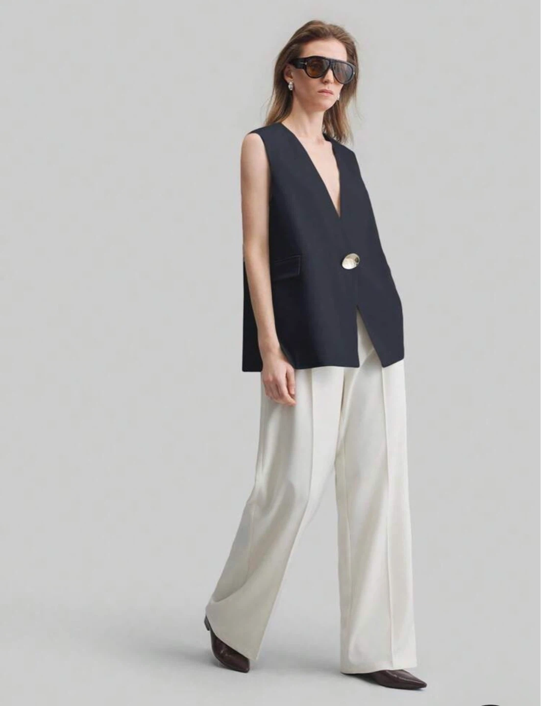Women's Sleeveless Vest