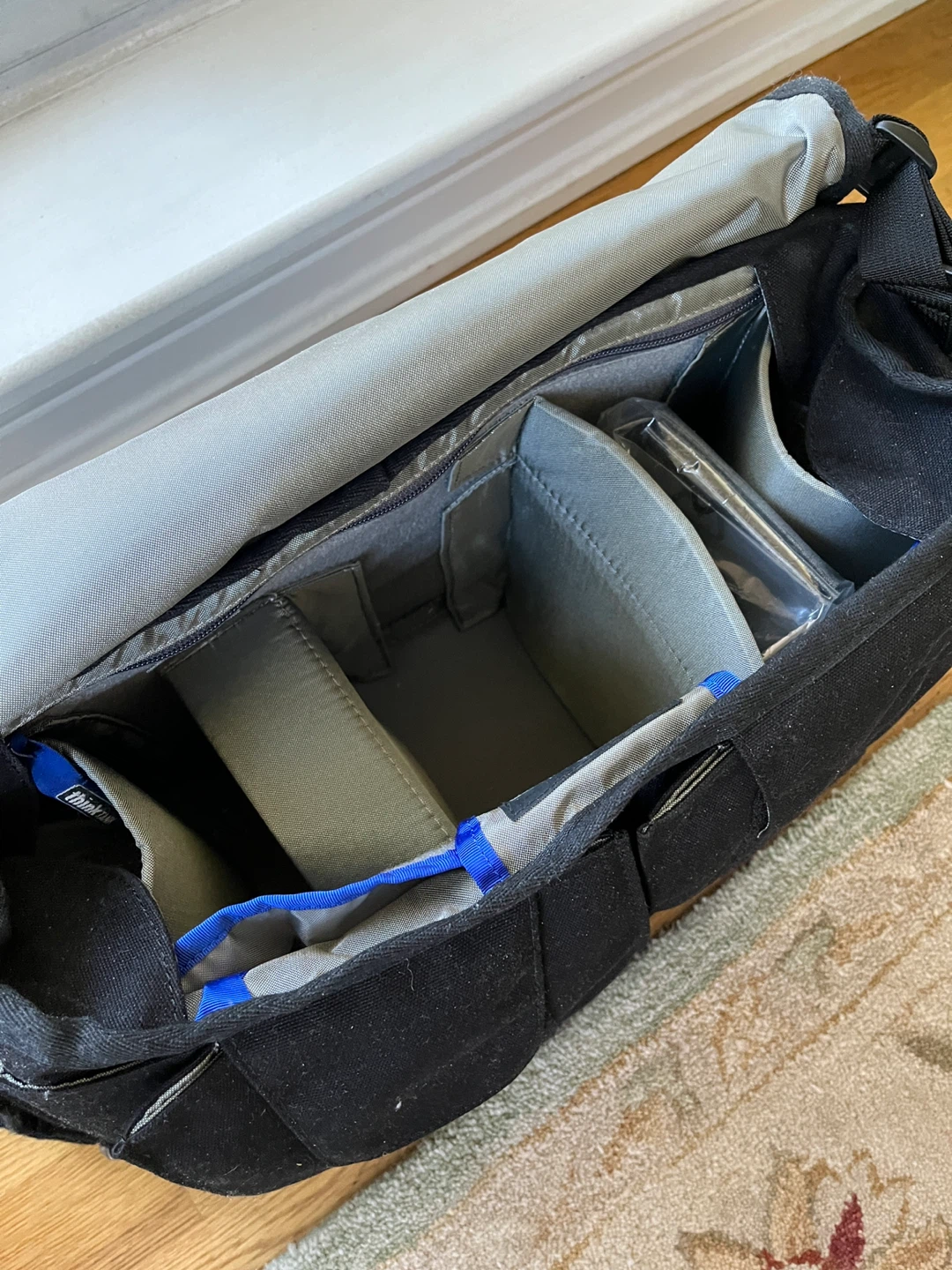Profoto think tank (Retrospective 30) Camera Bag - photo 2