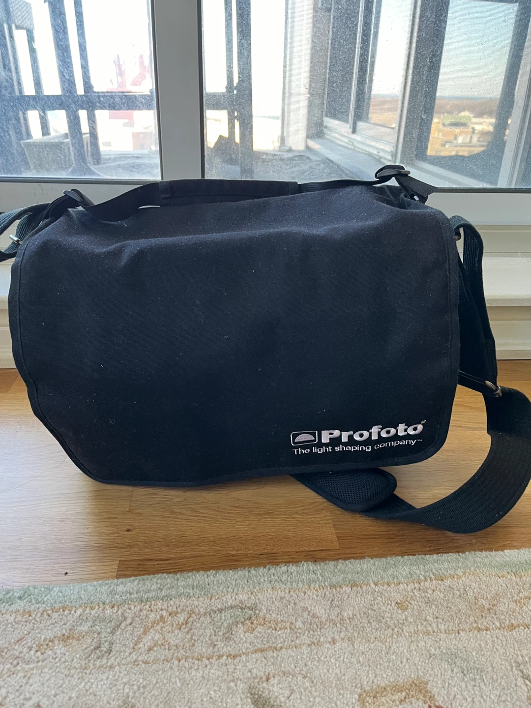 Profoto think tank (Retrospective 30) Camera Bag