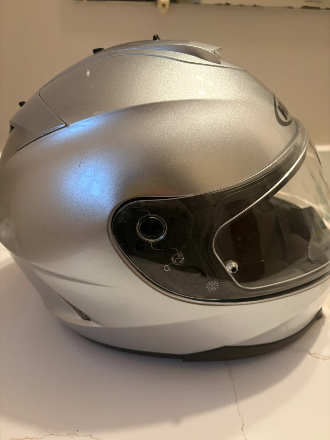 HJC IS-17 Full Face Motorcycle Helmet – Silver – DOT Approved - photo 4