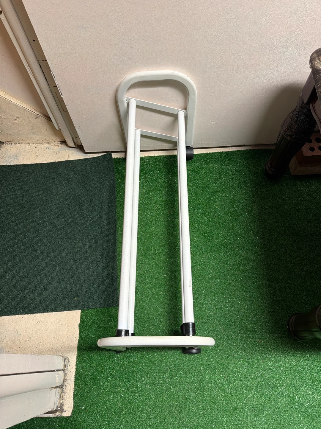 White 2-Tier Shoe Rack - photo 2