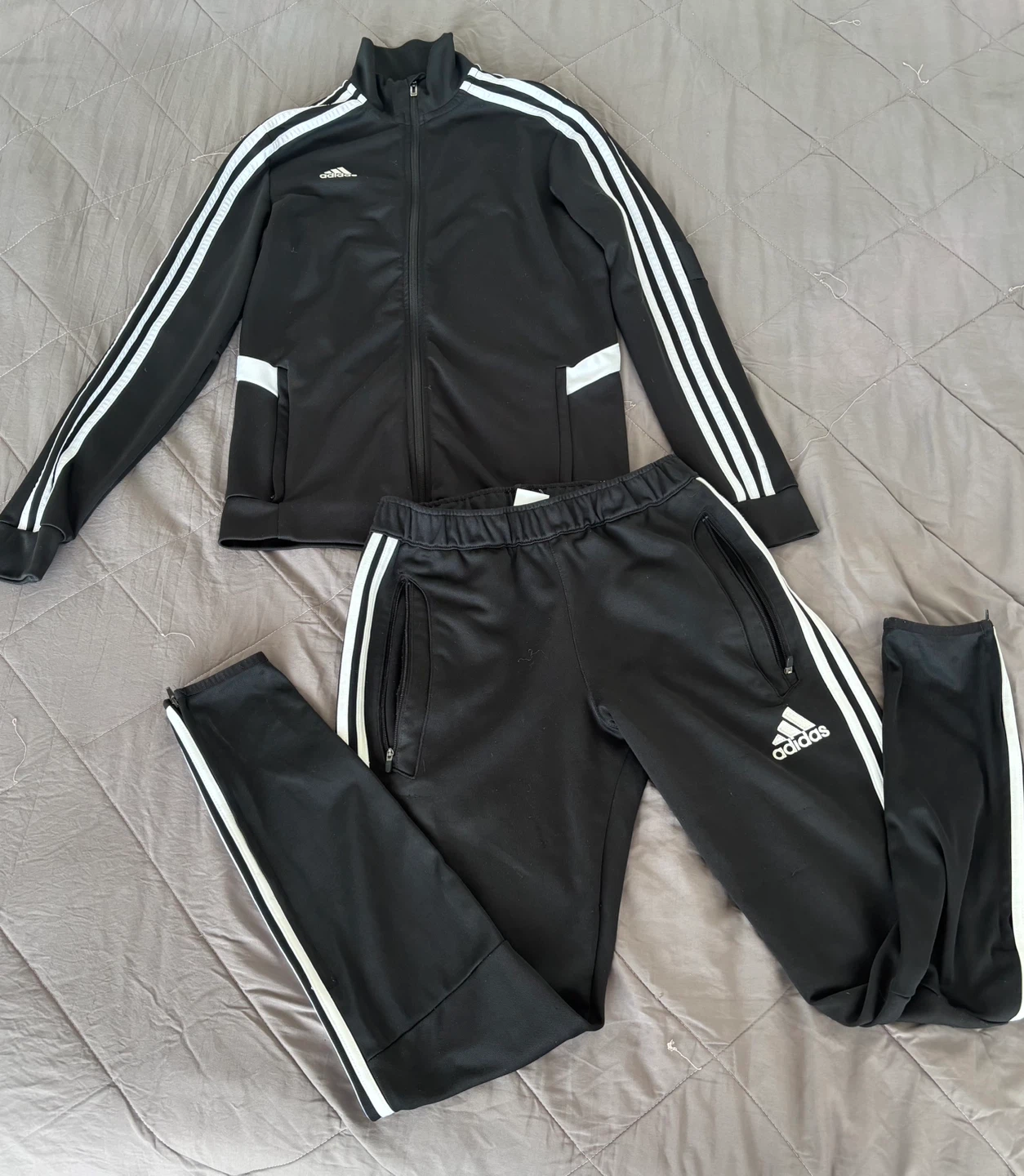 Adidas Tracksuit Jacket and Pants Set - photo 2