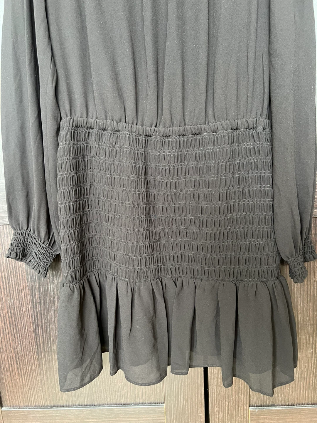 Michael Kors Black Smocked Waist Dress Size Medium - photo 3