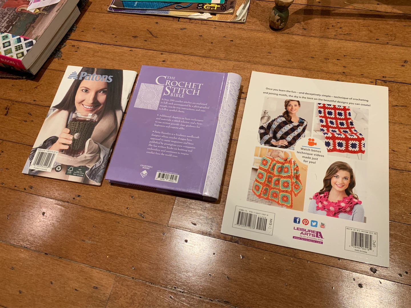 Crochet Guidebooks - photo 2