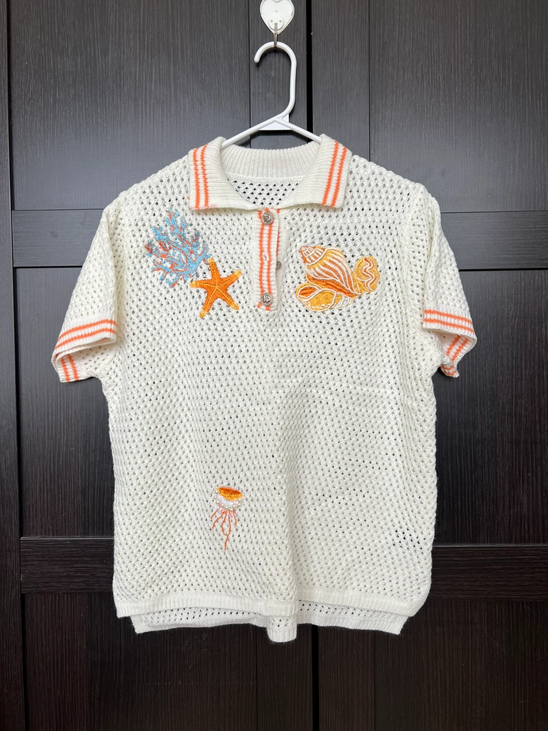 White Knit Polo Shirt with Embroidered Seashells and Coral
