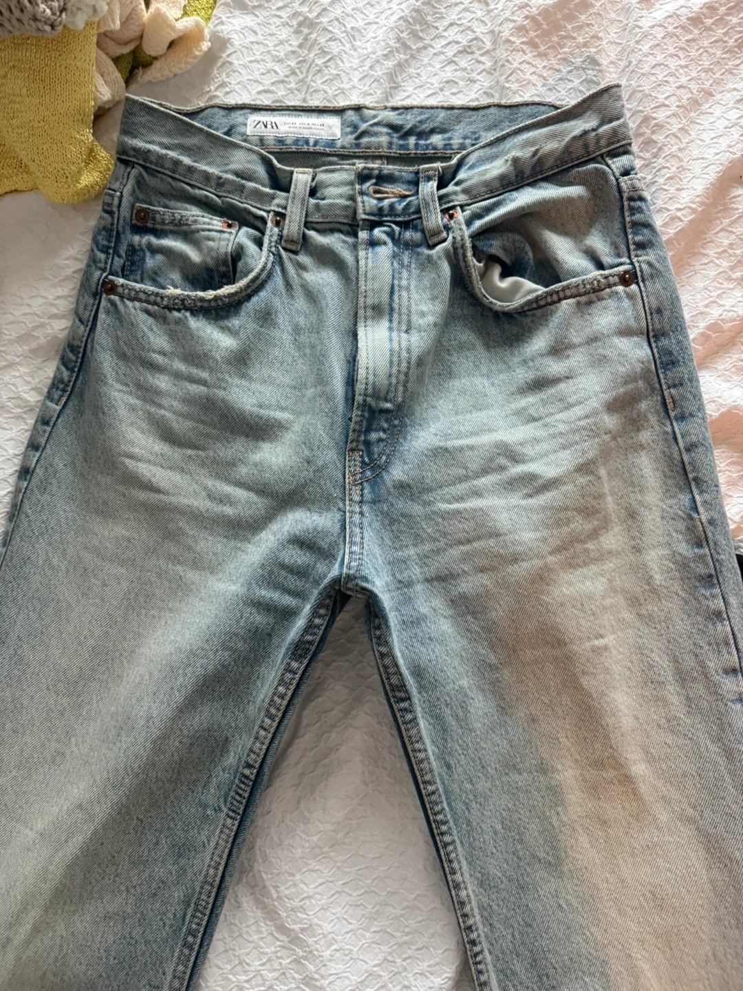 ZARA Jeans - Light Wash & Black Denim - photo 4