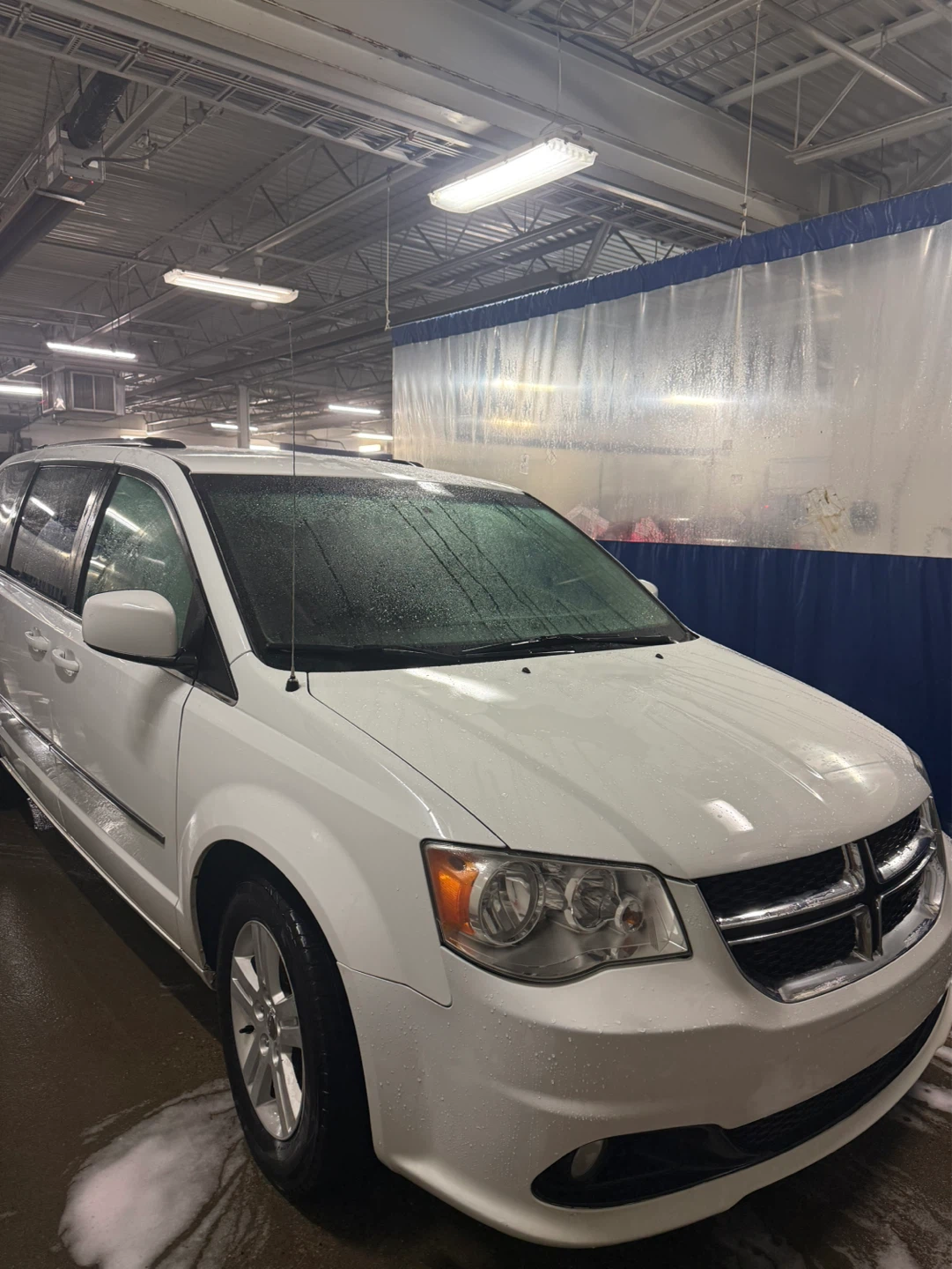 2017  Dodge Grand Caravan 7 passenger - photo 3