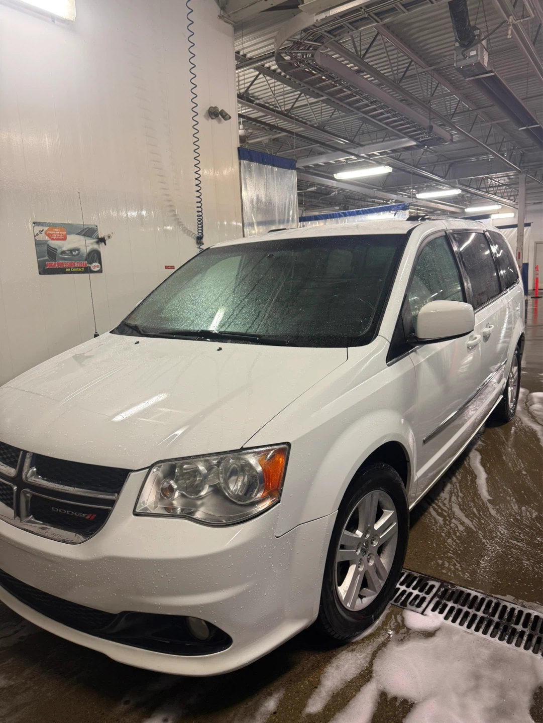 2017  Dodge Grand Caravan 7 passenger - photo 2